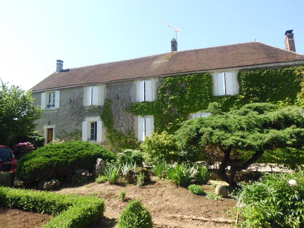 Chambre D'Hotes Le Val Du Chapelain Bed & Breakfast Montigny-la-Resle Exterior photo